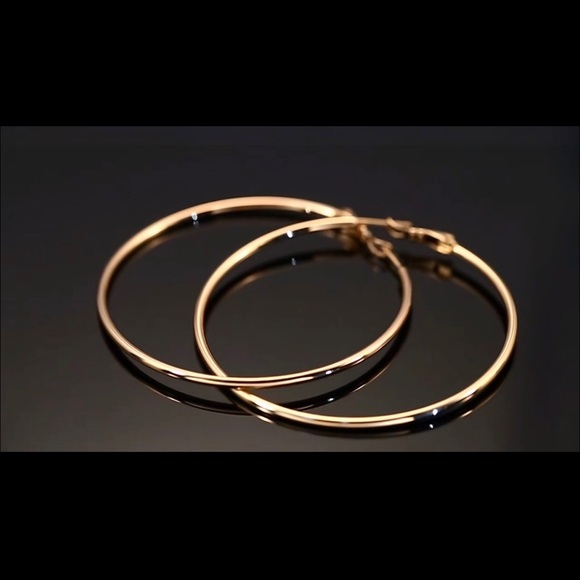 18k Gold Plated Hoop Earrings - SALE! - Picture 3 of 4